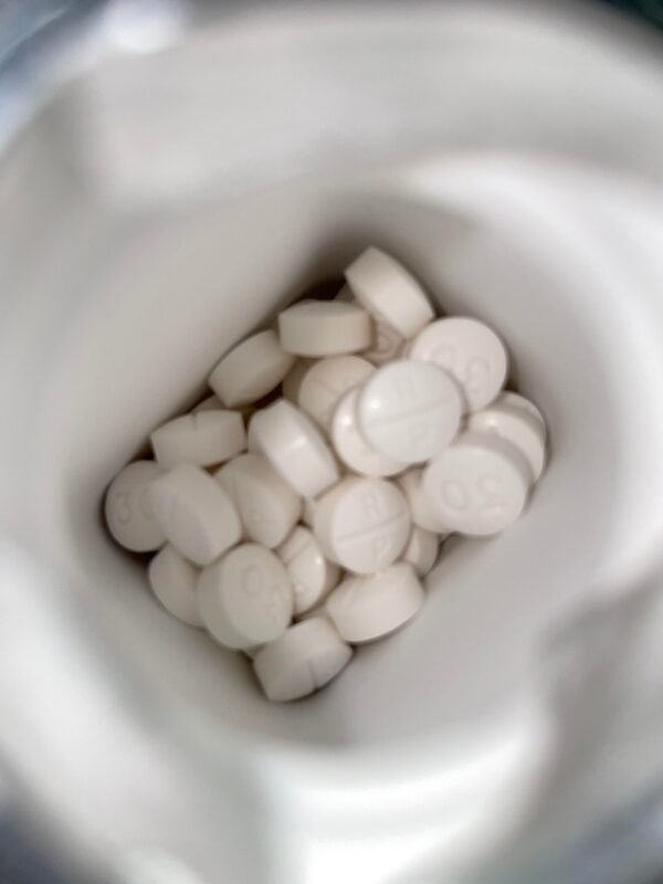 Oxycodone Hydrochloride RP30s - Image 2
